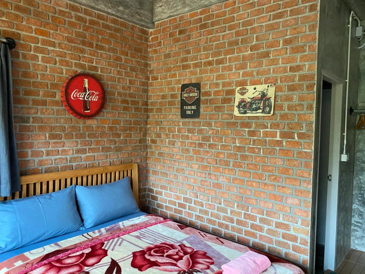 Ban Pilok Khi Pilokmyhome ที่พักเหมืองปิล็อก บ้านอีต่อง מראה חיצוני תמונה
